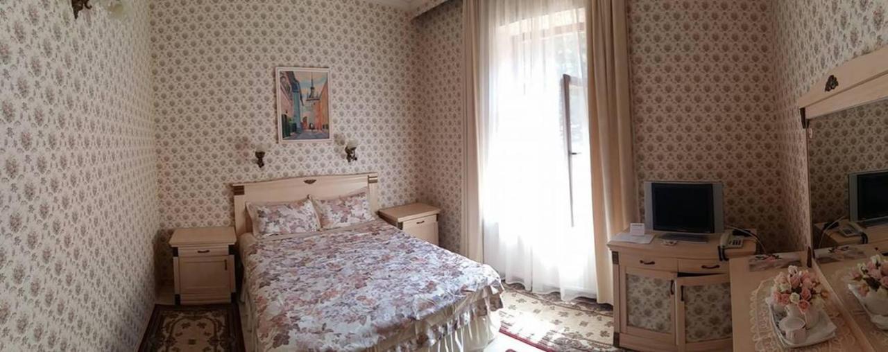 Vila Cerbul Albastru Hotel Moneasa Esterno foto